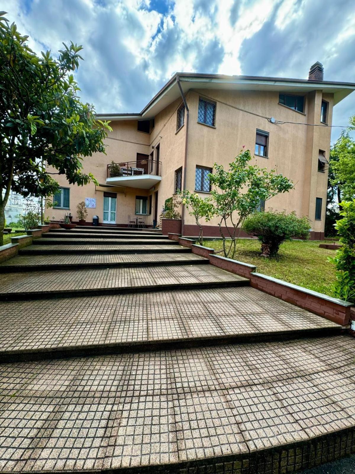 דירות Roletto King'S House מראה חיצוני תמונה